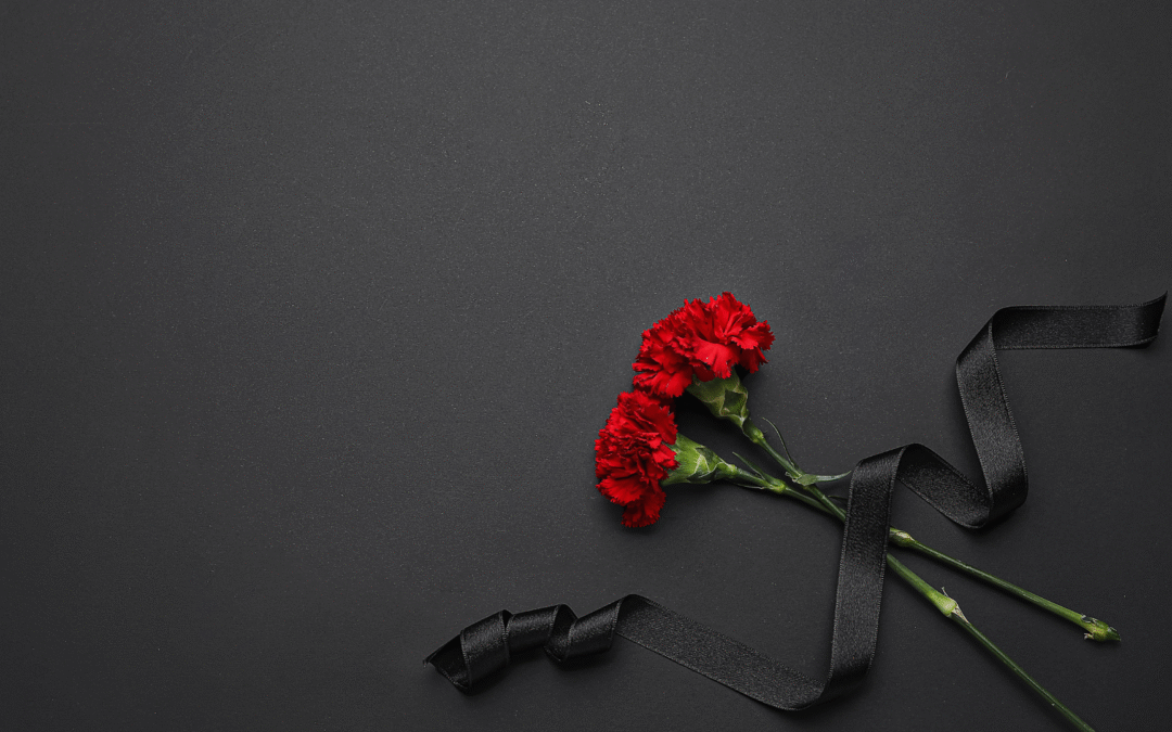 KAYBETTİĞİMİZ MEZUNLARIMIZIN ADINI YAŞATIYORUZ